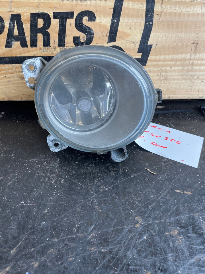 SCANIA FOG LAMP 1446355 - Lights/ Lighting for Truck: picture 1 SCANIA FOG LAMP 1446355 - Lights/ Lighting for Truck: picture 1