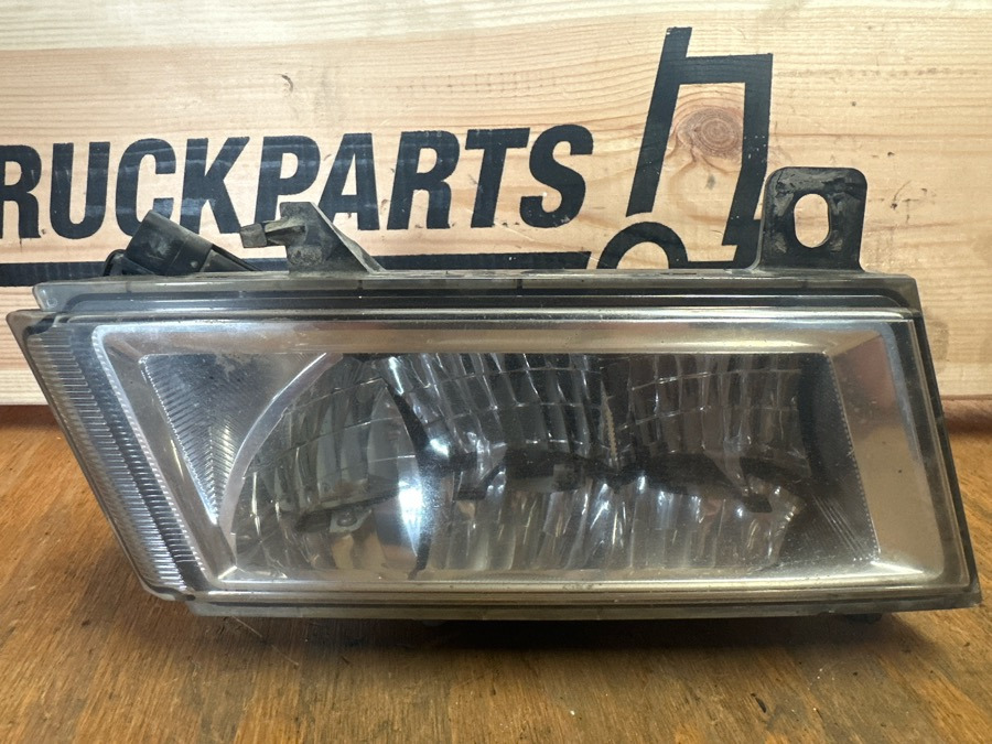 SCANIA FOGLIGHT 2552715 - Lights/ Lighting for Truck: picture 1 SCANIA FOGLIGHT 2552715 - Lights/ Lighting for Truck: picture 1