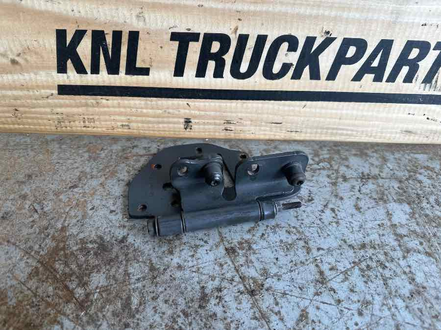 SCANIA LAMP BRACKET 2601146 - Frame/ Chassis for Truck: picture 1 SCANIA LAMP BRACKET 2601146 - Frame/ Chassis for Truck: picture 1