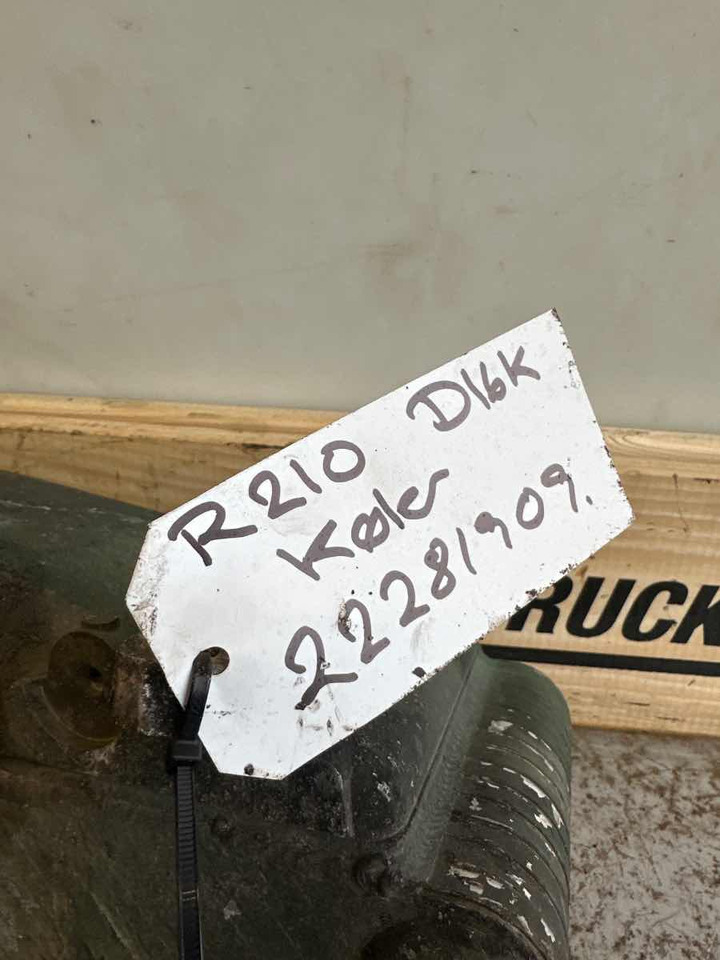 VOLVO AIR COOLER 22281909 - Cooling system for Truck: picture 3 VOLVO AIR COOLER 22281909 - Cooling system for Truck: picture 3