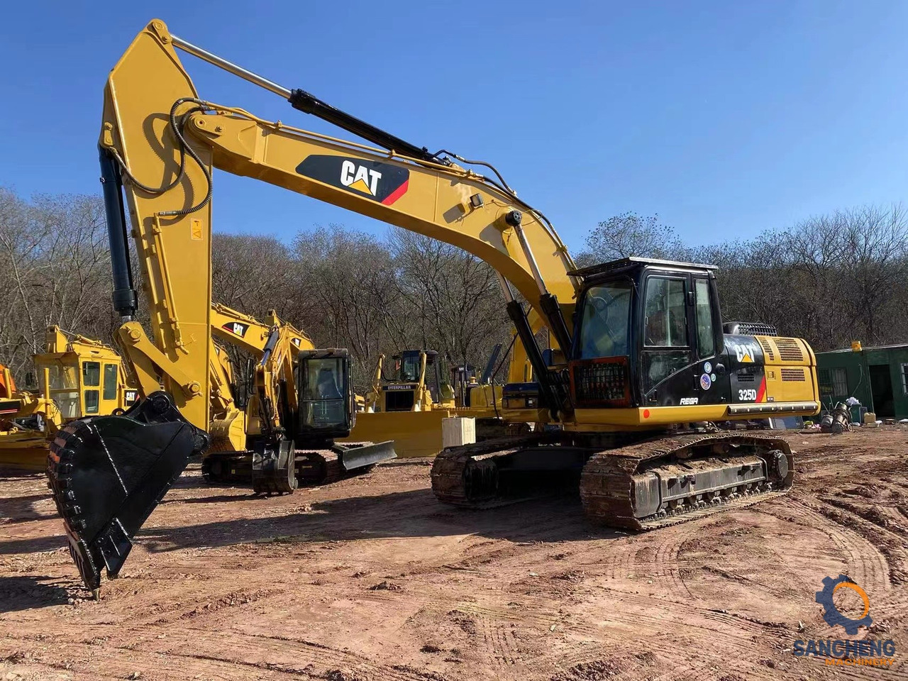 CAT 325D - Excavator: picture 1 CAT 325D - Excavator: picture 1