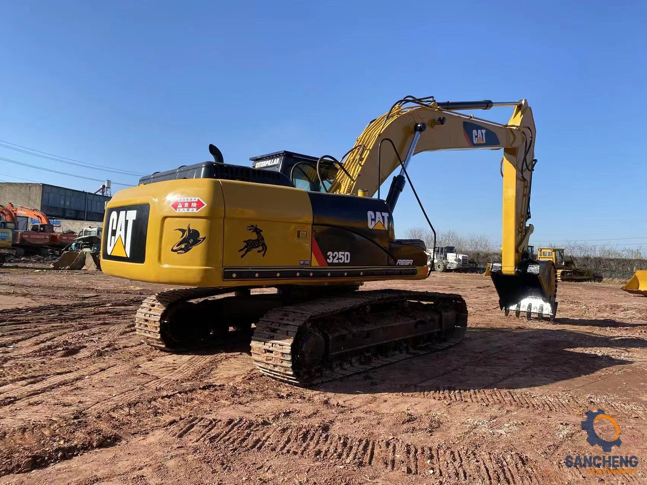 CAT 325D - Excavator: picture 3 CAT 325D - Excavator: picture 3
