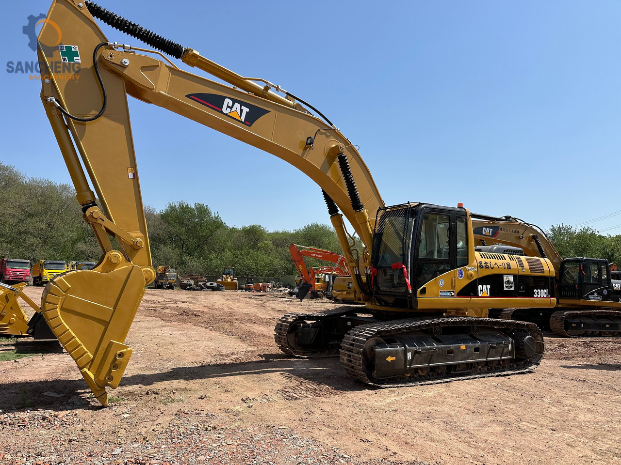 CAT 330CL - Demolition excavator: picture 1 CAT 330CL - Demolition excavator: picture 1