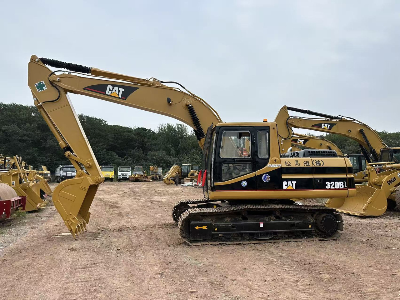 CATERPILLAR 320BL crawler excavator - Excavator: picture 1 CATERPILLAR 320BL crawler excavator - Excavator: picture 1