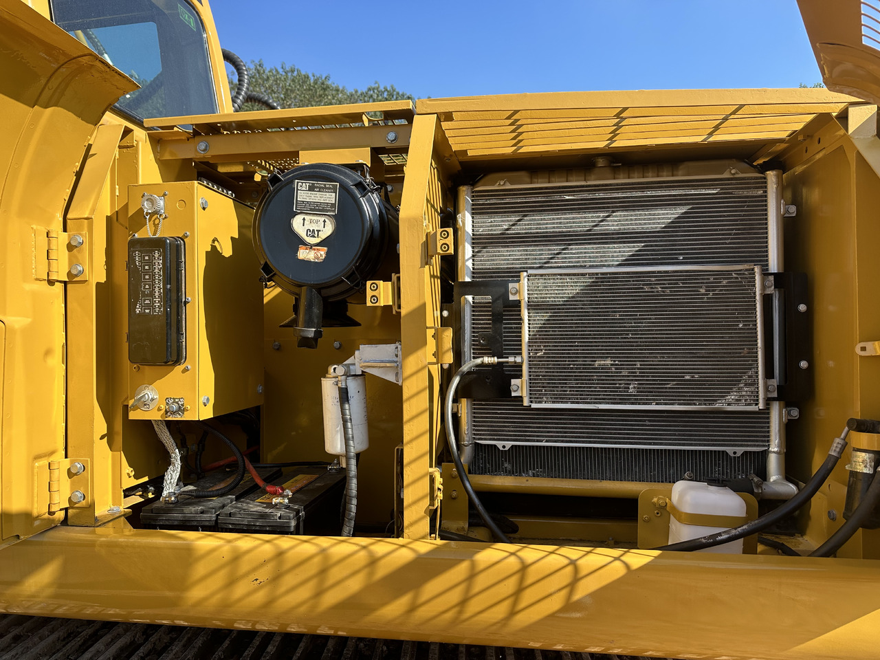 Leasing of CATERPILLAR 320C CATERPILLAR 320C: picture 10