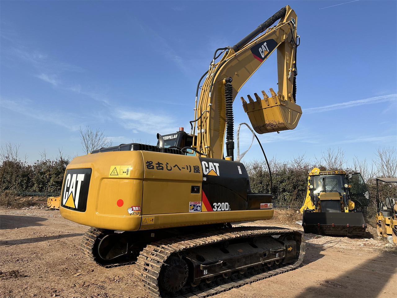 CATERPILLAR 320DL - Crawler excavator: picture 5 CATERPILLAR 320DL - Crawler excavator: picture 5