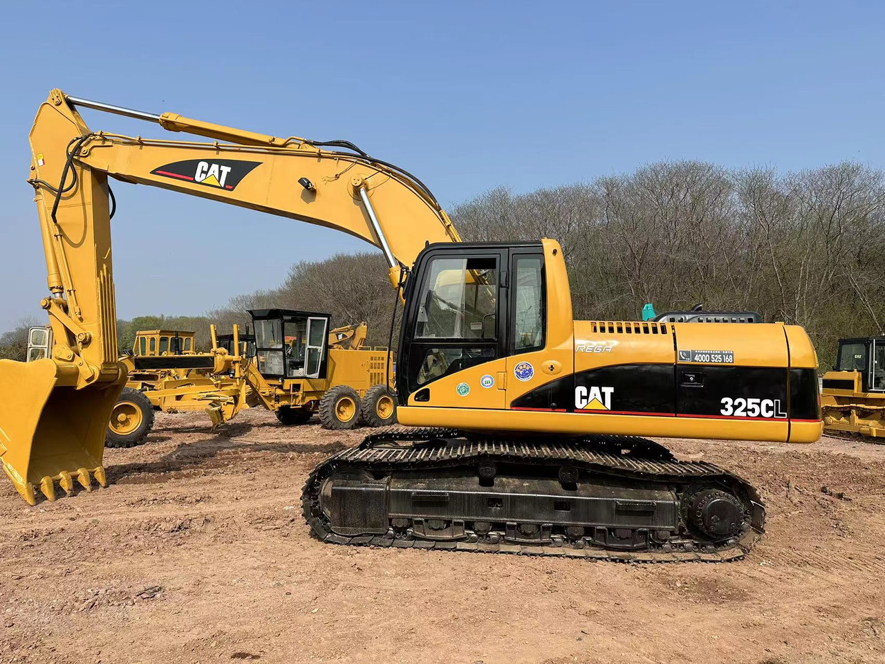 CATERPILLAR 325C - Crawler excavator: picture 1 CATERPILLAR 325C - Crawler excavator: picture 1