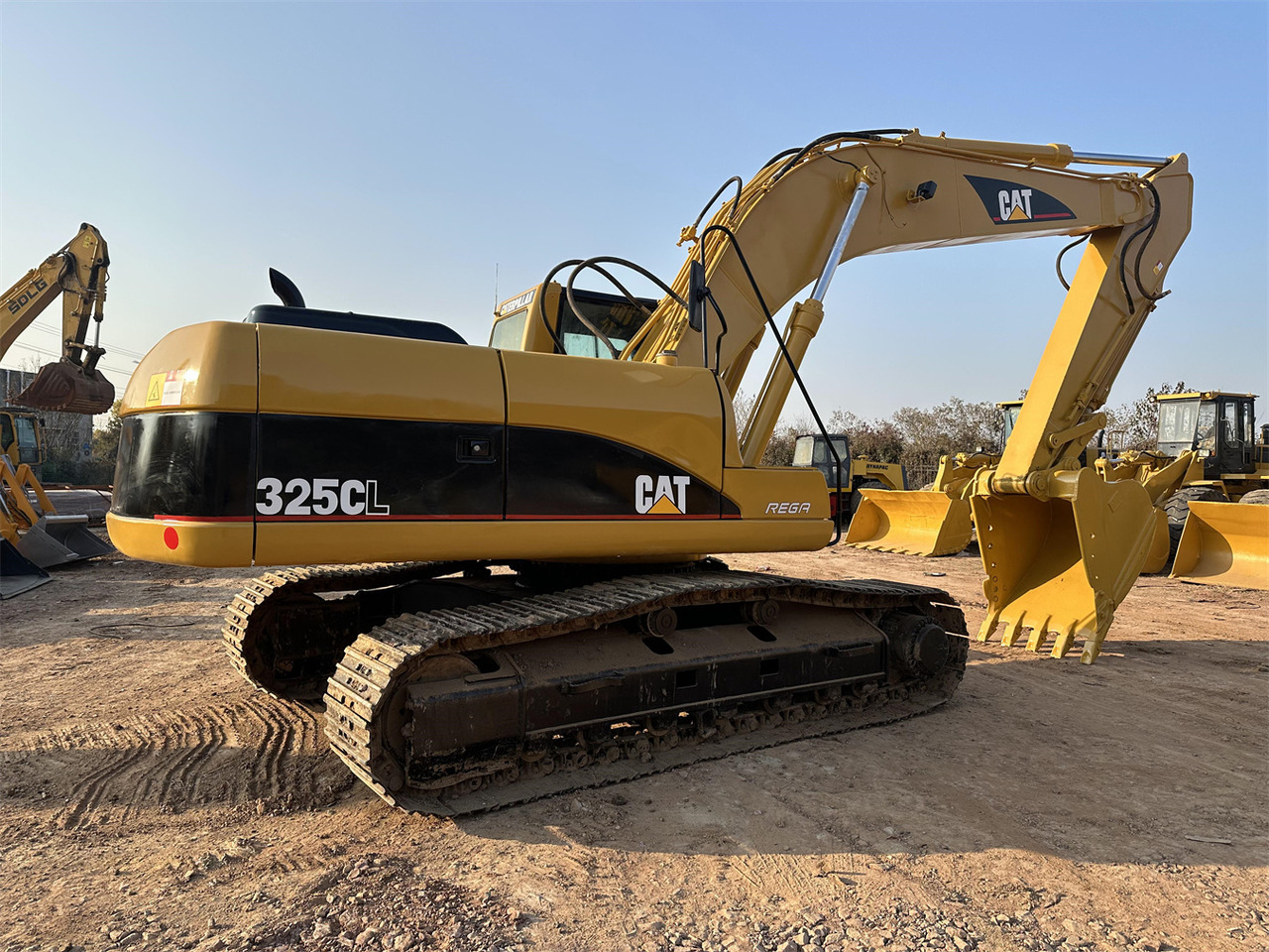 CATERPILLAR 325C - Crawler excavator: picture 5 CATERPILLAR 325C - Crawler excavator: picture 5