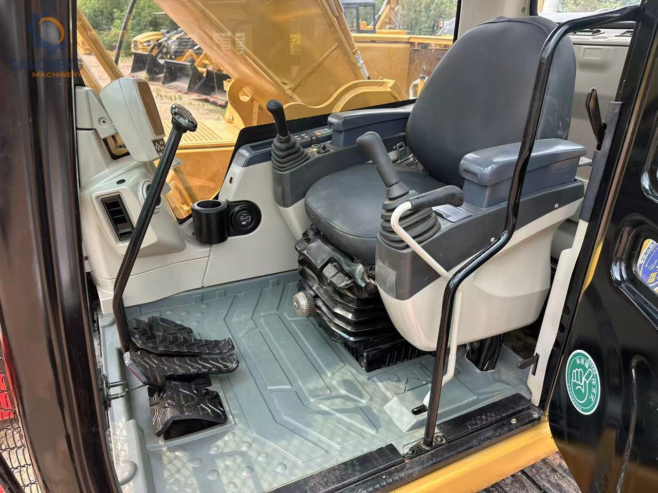 Leasing of CATERPILLAR 325CL CATERPILLAR 325CL: picture 8