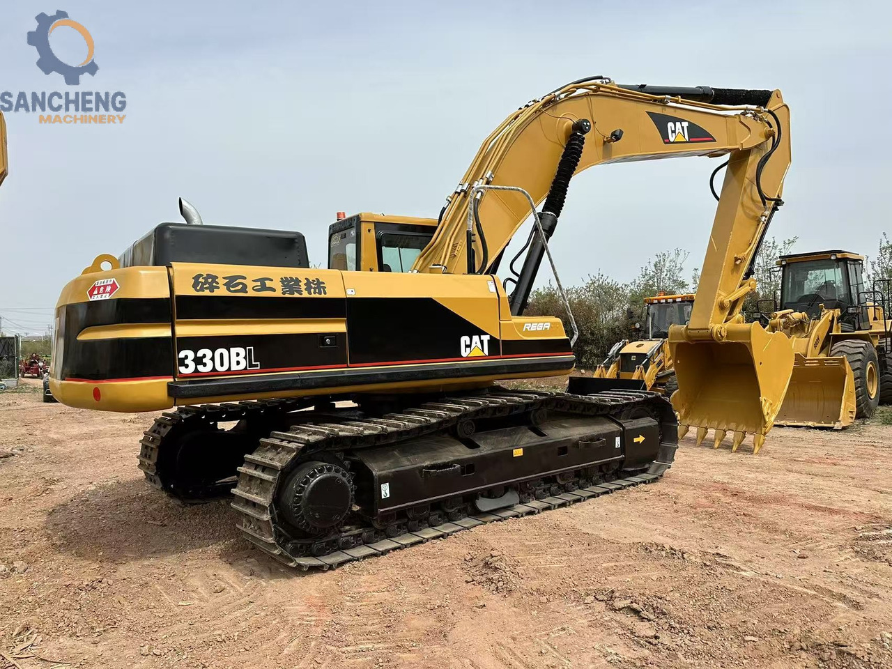CATERPILLAR 330BL - Crawler excavator: picture 1 CATERPILLAR 330BL - Crawler excavator: picture 1