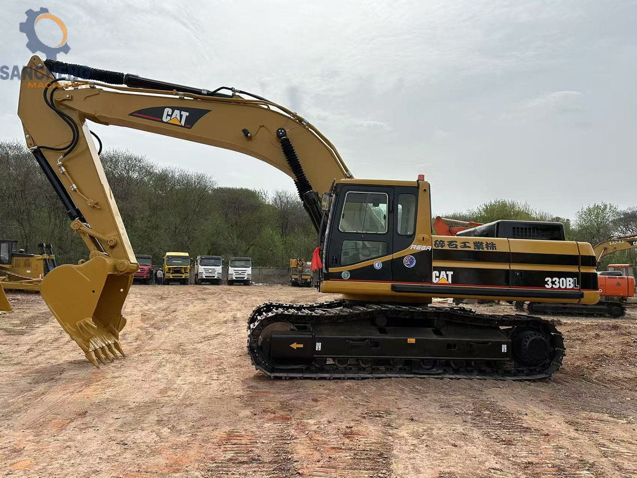 CATERPILLAR 330BL - Crawler excavator: picture 4 CATERPILLAR 330BL - Crawler excavator: picture 4