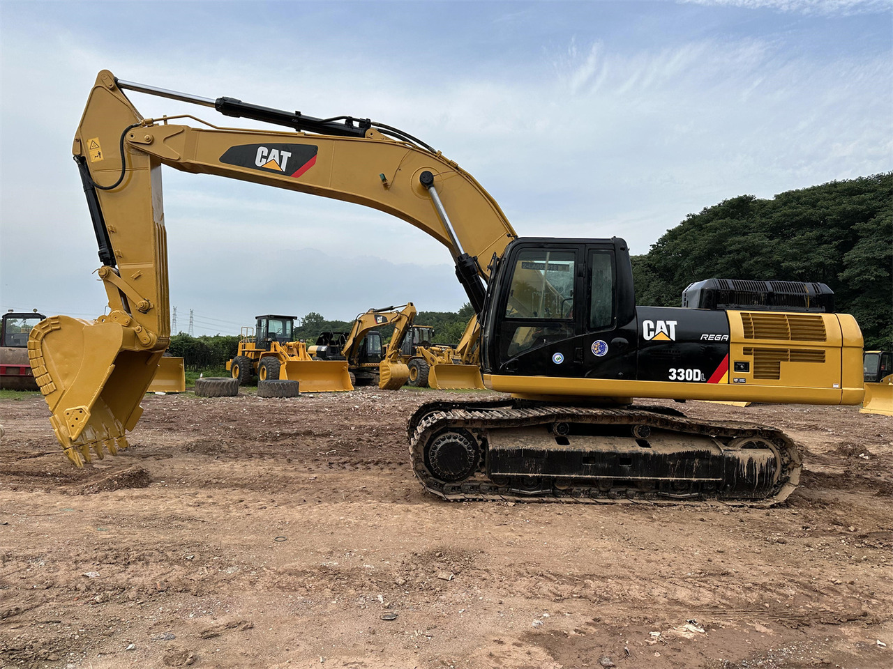 CATERPILLAR 330D - Crawler excavator: picture 3 CATERPILLAR 330D - Crawler excavator: picture 3