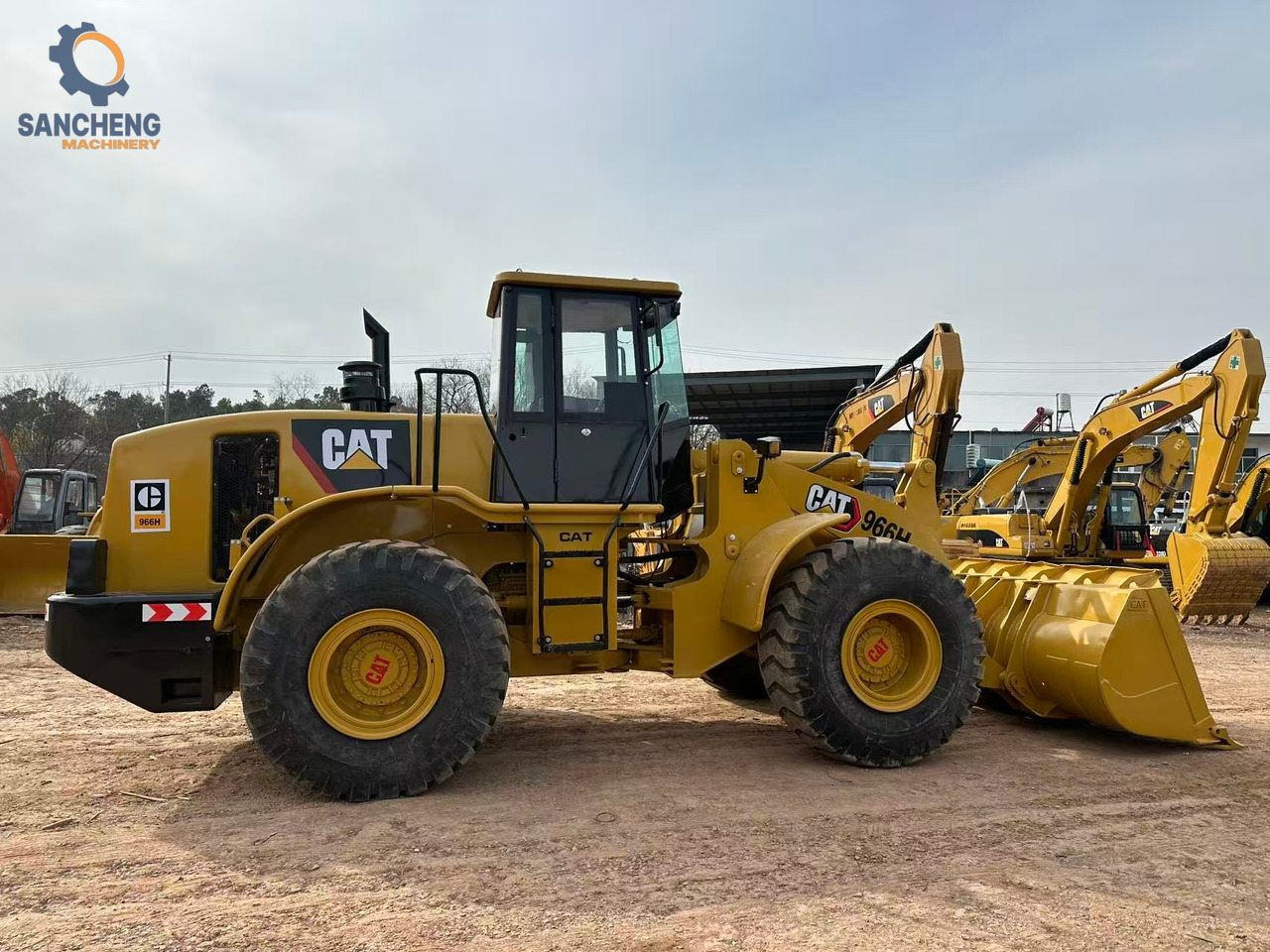 CATERPILLAR 966H - Wheel loader: picture 4 CATERPILLAR 966H - Wheel loader: picture 4
