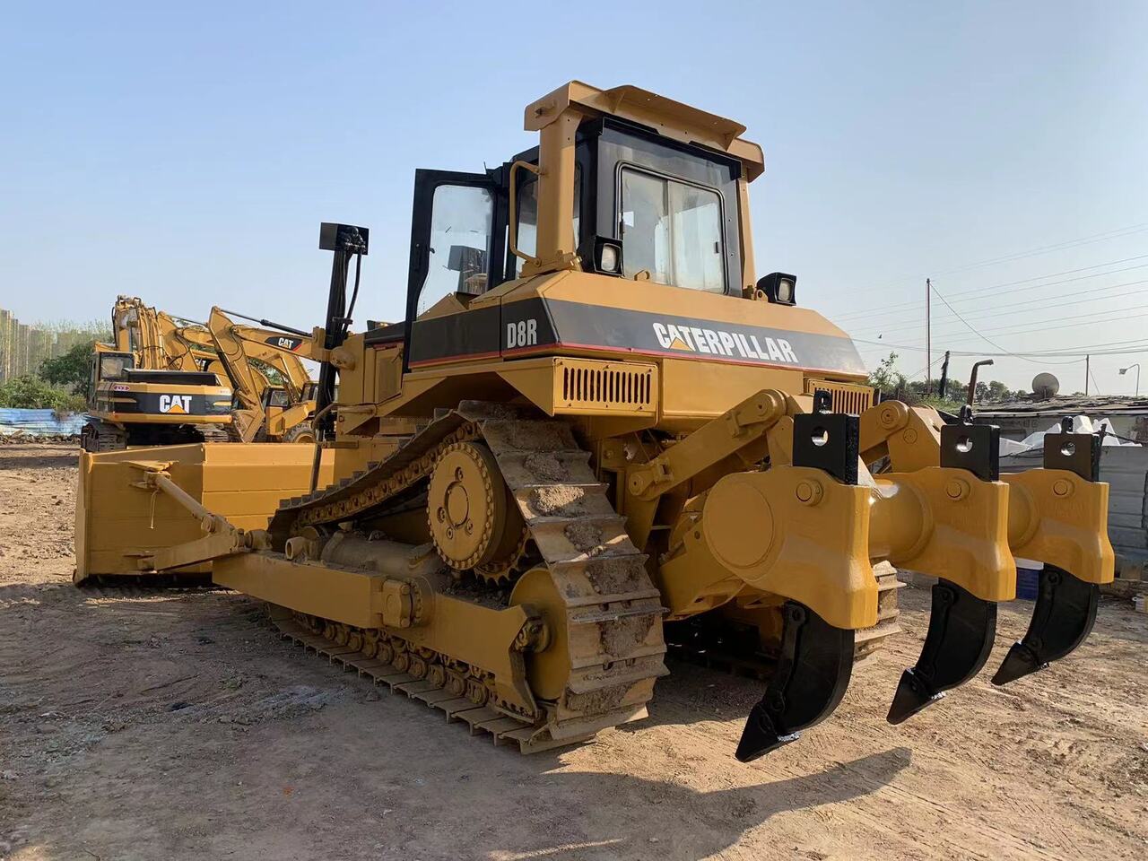 CATERPILLAR D8R - Bulldozer: picture 5 CATERPILLAR D8R - Bulldozer: picture 5
