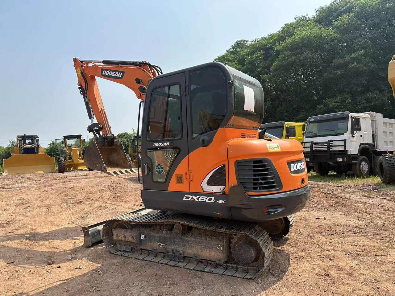 DOOSAN DX60 - Mini excavator: picture 2 DOOSAN DX60 - Mini excavator: picture 2