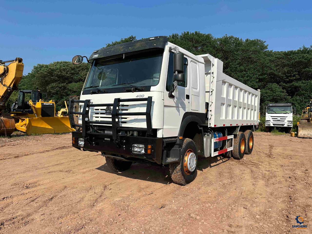HOWO 400 With Bumper - Tipper: picture 1 HOWO 400 With Bumper - Tipper: picture 1