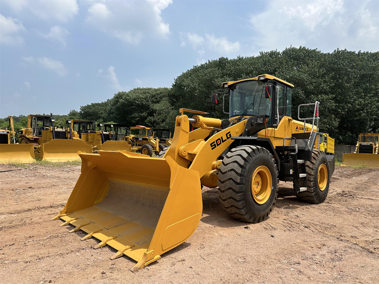 SDLG L956F - Wheel loader: picture 3 SDLG L956F - Wheel loader: picture 3