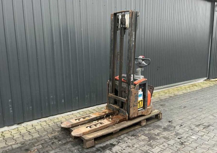 BT SWE120L - Stacker: picture 1 BT SWE120L - Stacker: picture 1