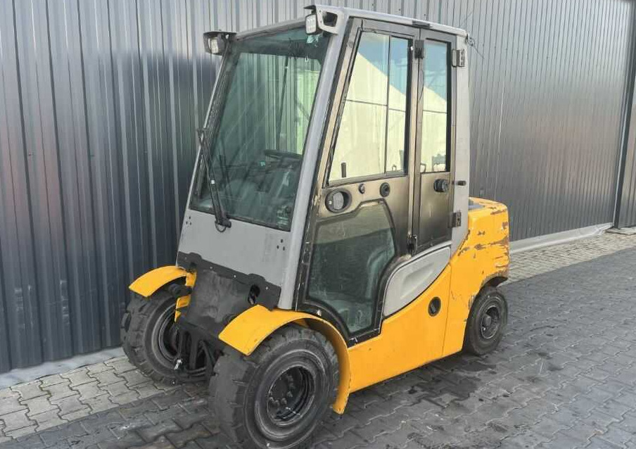 Jungheinrich DFG435s - Diesel forklift: picture 1 Jungheinrich DFG435s - Diesel forklift: picture 1