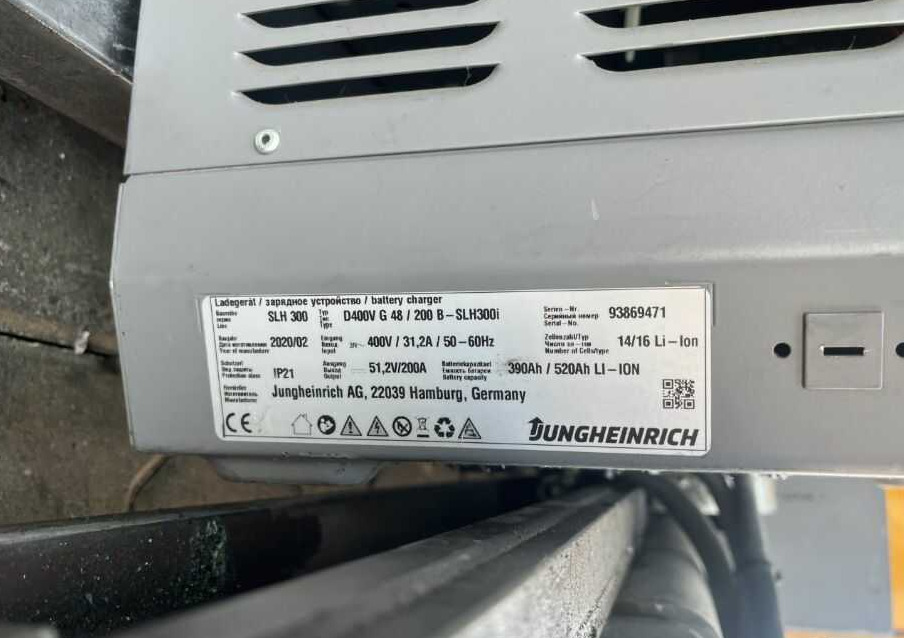 Reach truck Jungheinrich ETV214: picture 8 Reach truck Jungheinrich ETV214: picture 8