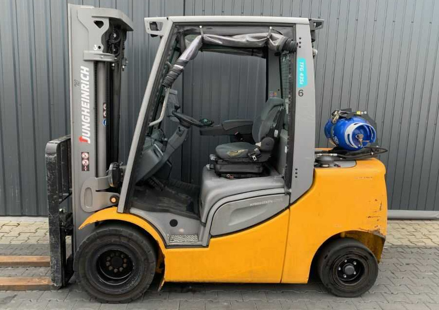 Jungheinrich TFG435s - LPG forklift: picture 2 Jungheinrich TFG435s - LPG forklift: picture 2