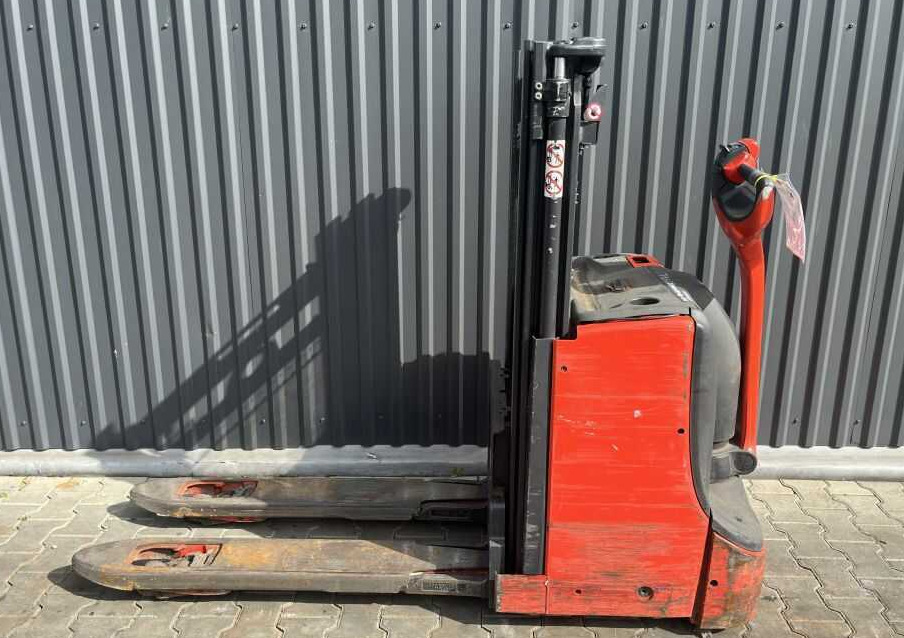 Linde D08 - Stacker: picture 2 Linde D08 - Stacker: picture 2
