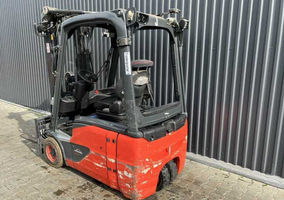Linde E16-02 - Electric forklift: picture 3 Linde E16-02 - Electric forklift: picture 3