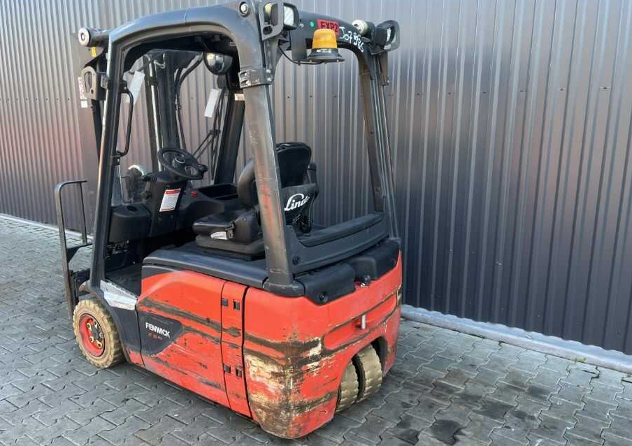 Linde E16-02 - Electric forklift: picture 3 Linde E16-02 - Electric forklift: picture 3