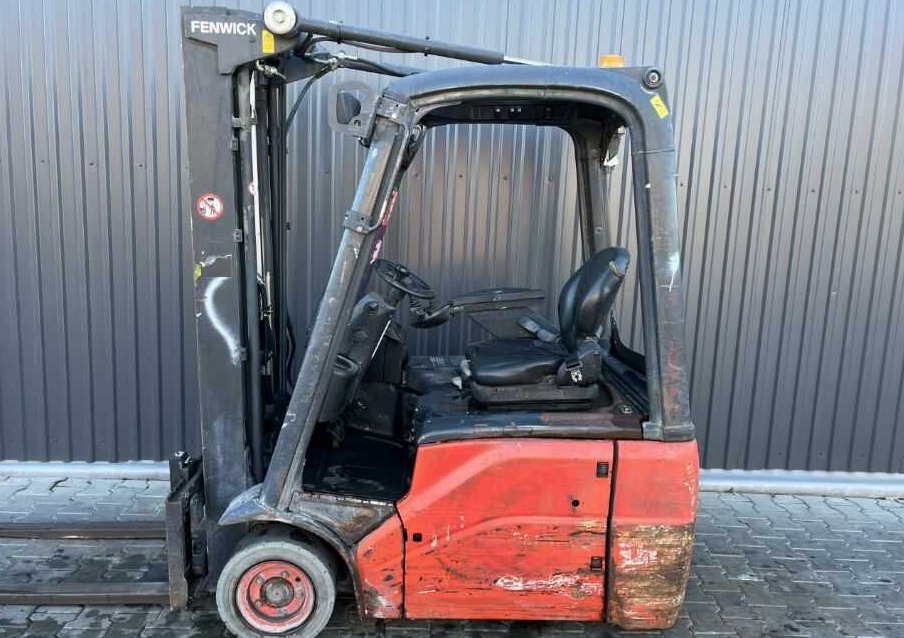Linde E16C-01 - Electric forklift: picture 2 Linde E16C-01 - Electric forklift: picture 2