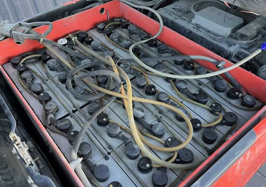 Linde E20PH-02 - Electric forklift: picture 5 Linde E20PH-02 - Electric forklift: picture 5