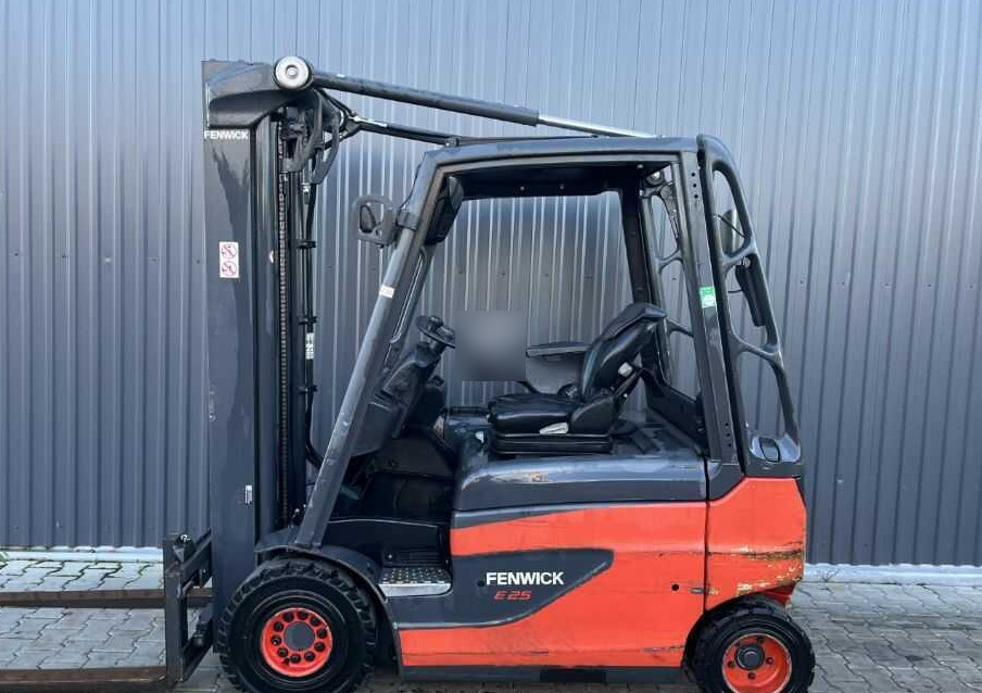Linde E25-01 - Electric forklift: picture 2 Linde E25-01 - Electric forklift: picture 2