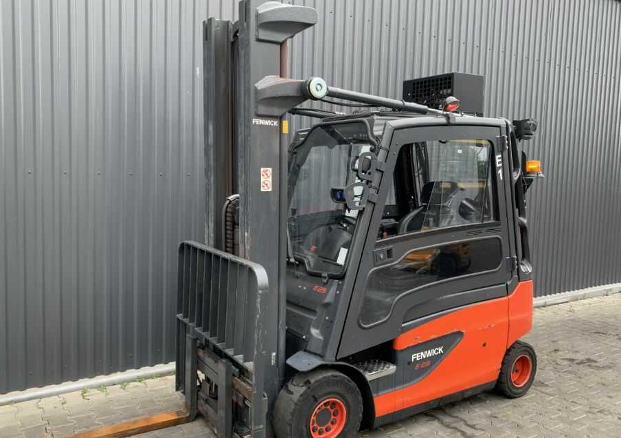 Linde E25L-02 - Electric forklift: picture 1 Linde E25L-02 - Electric forklift: picture 1