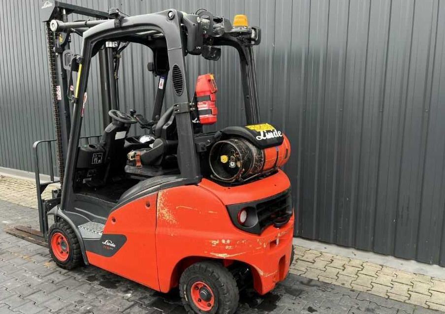 Linde H16T-01 - LPG forklift: picture 3 Linde H16T-01 - LPG forklift: picture 3