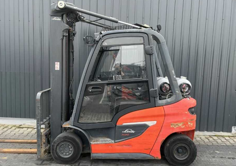 Linde H20T-01/600 - LPG forklift: picture 2 Linde H20T-01/600 - LPG forklift: picture 2