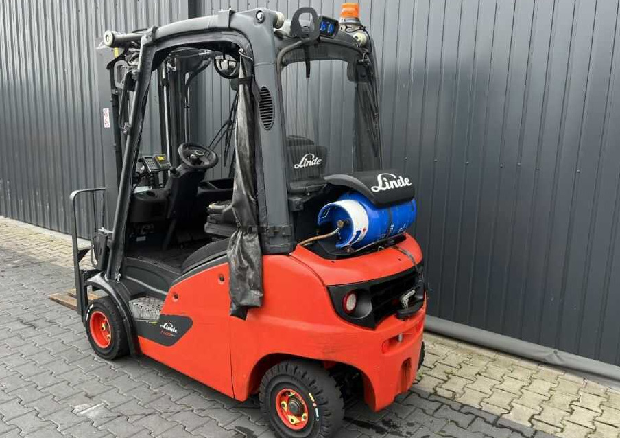 Linde H20T-01 - LPG forklift: picture 3 Linde H20T-01 - LPG forklift: picture 3