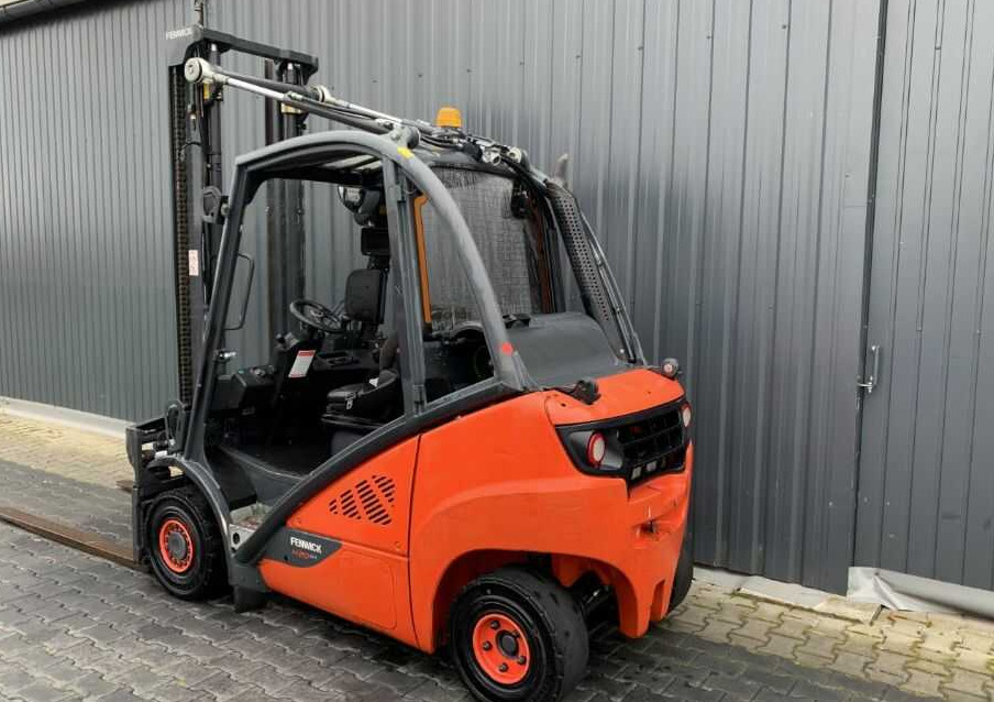 Linde H20T-02/600 - LPG forklift: picture 3 Linde H20T-02/600 - LPG forklift: picture 3