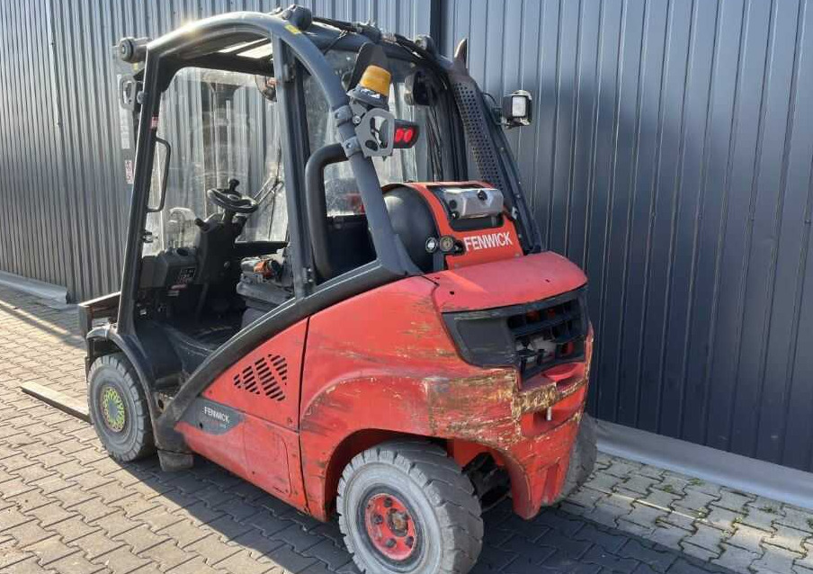 Linde H25T-02 - LPG forklift: picture 3 Linde H25T-02 - LPG forklift: picture 3