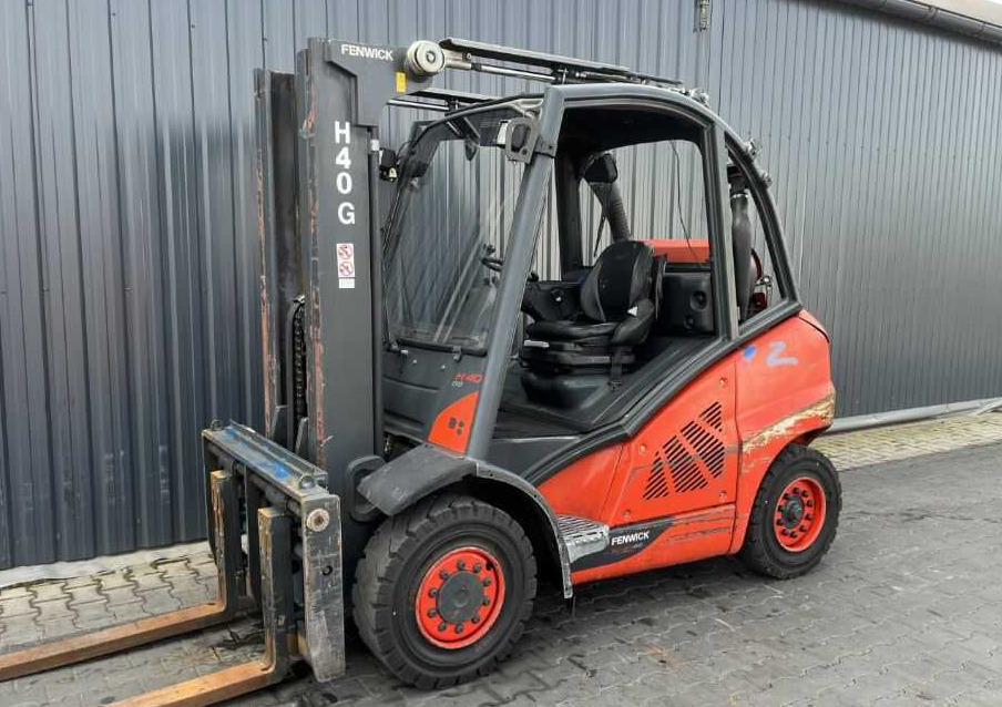 Linde H40T-02 - LPG forklift: picture 1 Linde H40T-02 - LPG forklift: picture 1