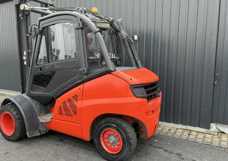 Linde H45D-01 - Diesel forklift: picture 3 Linde H45D-01 - Diesel forklift: picture 3
