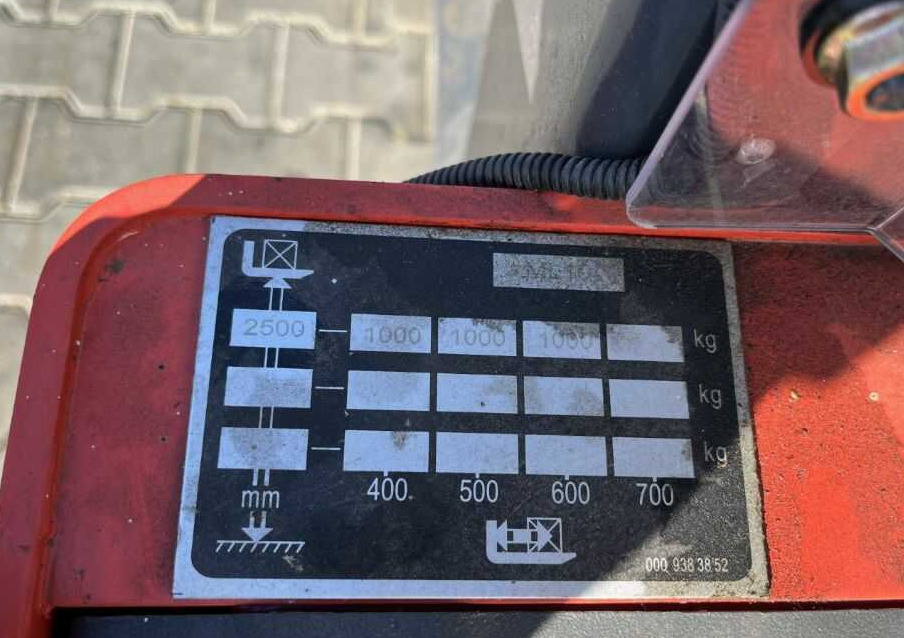 Linde ML10 - Stacker: picture 5 Linde ML10 - Stacker: picture 5