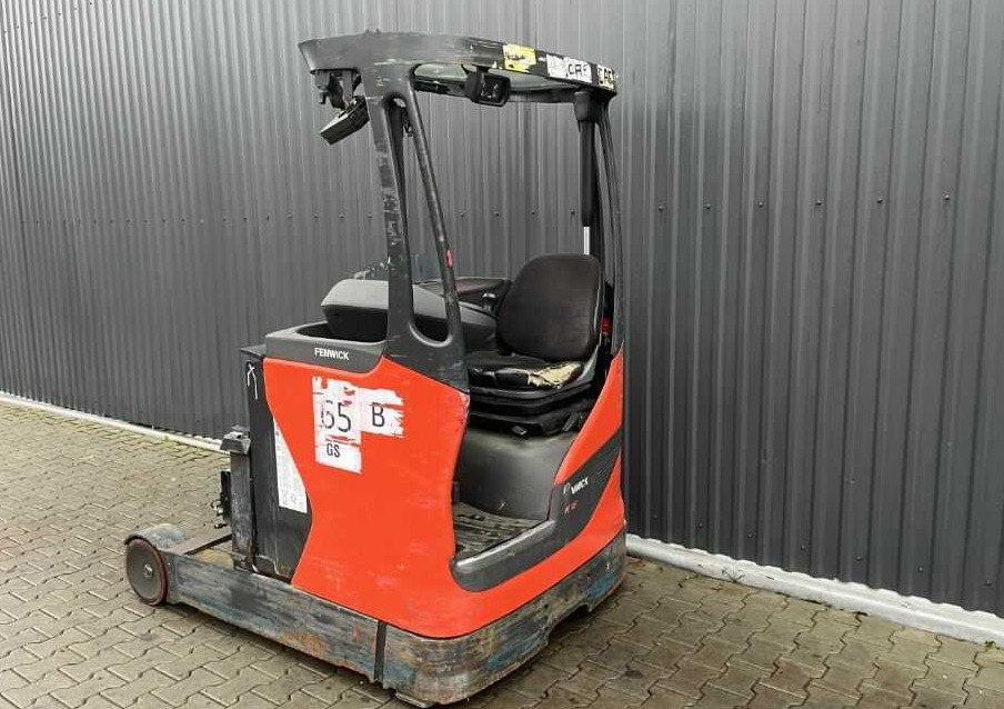 Linde R16HD-01 - Reach truck: picture 3 Linde R16HD-01 - Reach truck: picture 3