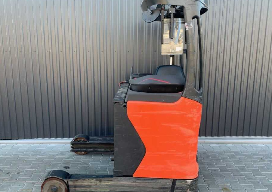 Linde SL6984 - Reach truck: picture 2 Linde SL6984 - Reach truck: picture 2