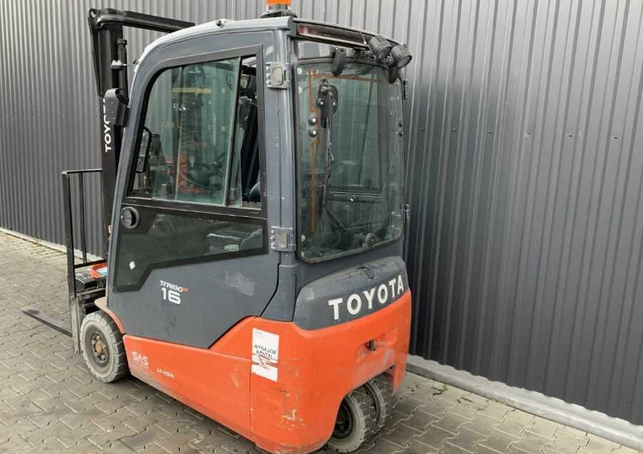 Toyota 8FBE16T - Electric forklift: picture 3 Toyota 8FBE16T - Electric forklift: picture 3