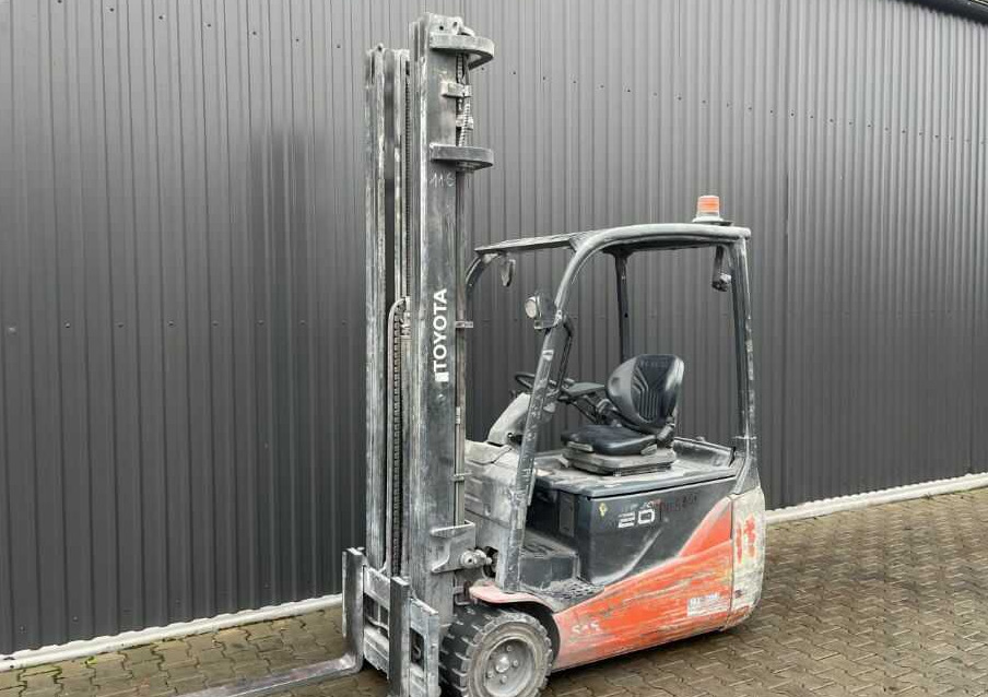 Toyota 8FBE20T - Electric forklift: picture 1 Toyota 8FBE20T - Electric forklift: picture 1