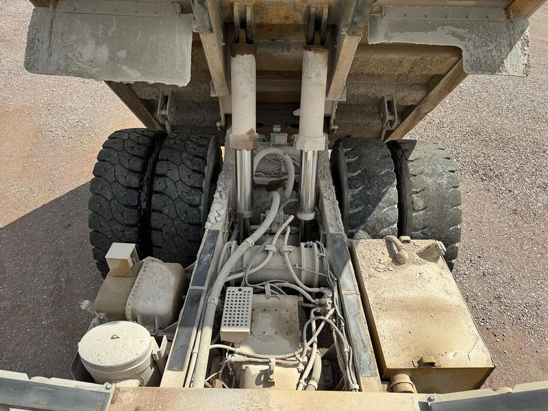 Rigid dumper/ Rock truck Caterpillar 771D: picture 15 Rigid dumper/ Rock truck Caterpillar 771D: picture 15