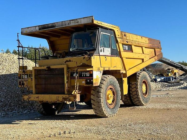 Caterpillar - Dumper: picture 3 Caterpillar - Dumper: picture 3