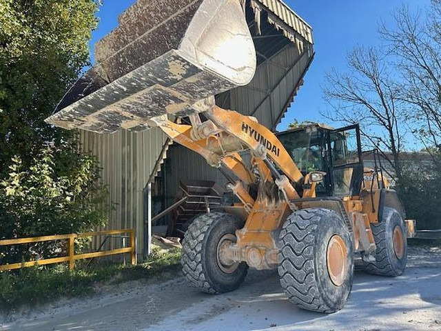 Hyundai - Loader: picture 2 Hyundai - Loader: picture 2