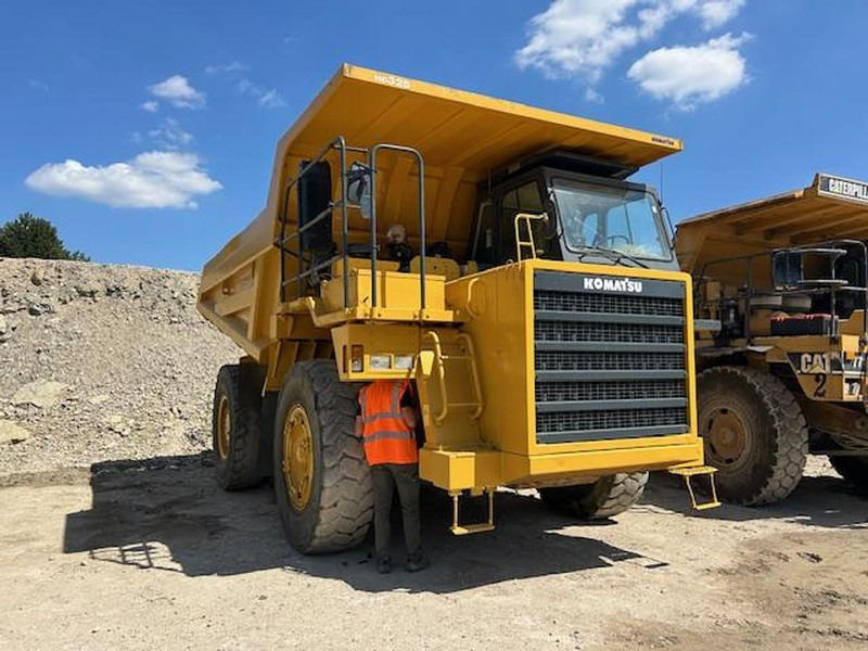 Komatsu HD325-6KE - Dumper: picture 3 Komatsu HD325-6KE - Dumper: picture 3