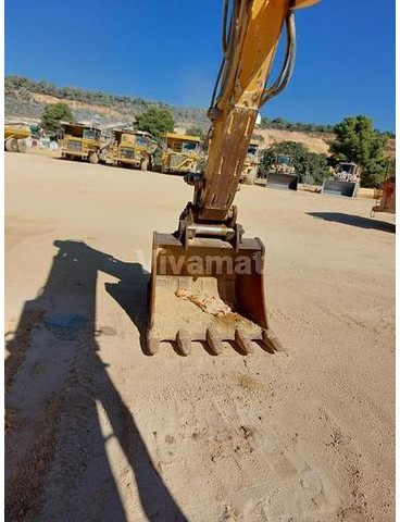 Liebherr SW77 - R954C - Bucket: picture 2 Liebherr SW77 - R954C - Bucket: picture 2