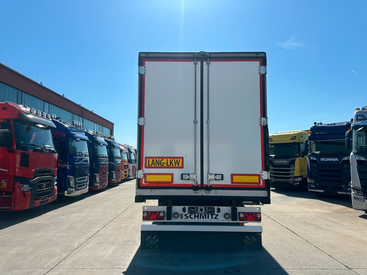 Schmitz Cargobull SCB*S3B * LONG-TRAILER * BLUMENBREITE * ALCOA * - Closed box semi-trailer: picture 5 Schmitz Cargobull SCB*S3B * LONG-TRAILER * BLUMENBREITE * ALCOA * - Closed box semi-trailer: picture 5